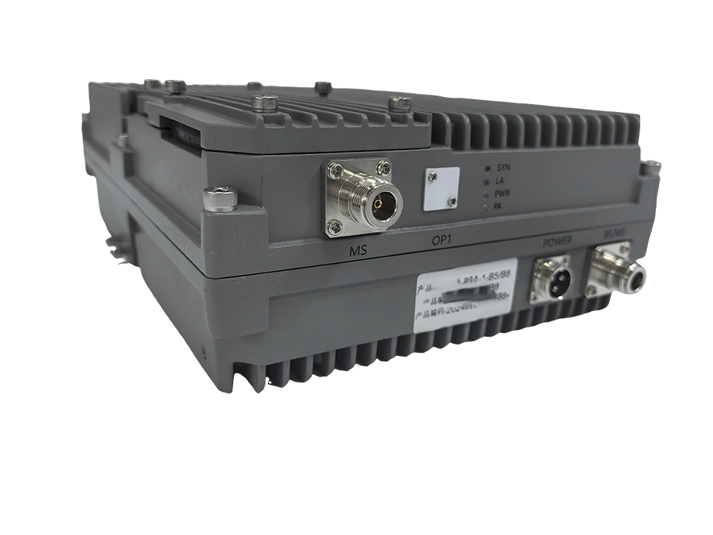  彭山三频手机信号接收器2000㎡